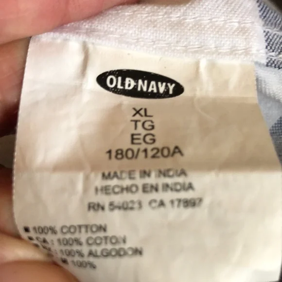 Old Navy short sleeved button down shirt XL slim - Picture 5 of 5